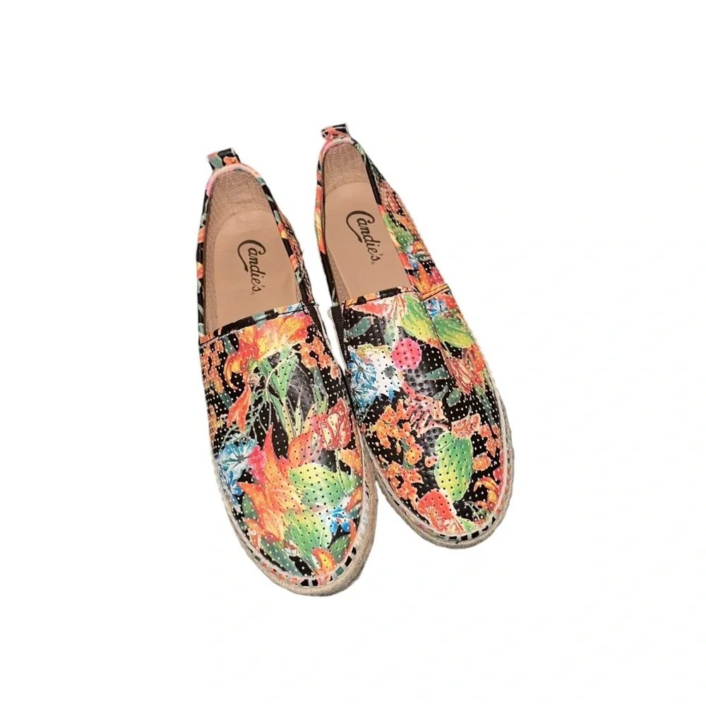 Candie’s tropical platform espadrille shoes size 8.5